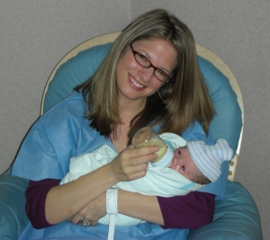 Dr. Robyn holidng baby Talia